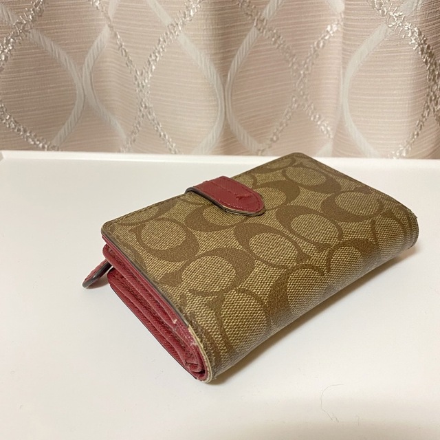 COACH(コーチ)のCOACH 二つ折り財布 赤 レディースのファッション小物(財布)の商品写真