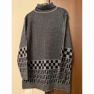 FENDI(ニット/セーター)のフリマアイテム一覧 FENDI(ニット/セーター)のフリマアイテム一覧