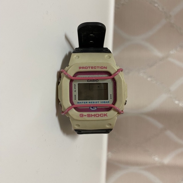 G-SHOCK(ジーショック)のCASIO G-SHOCK DW-520 腕時計 メンズの時計(腕時計(デジタル))の商品写真