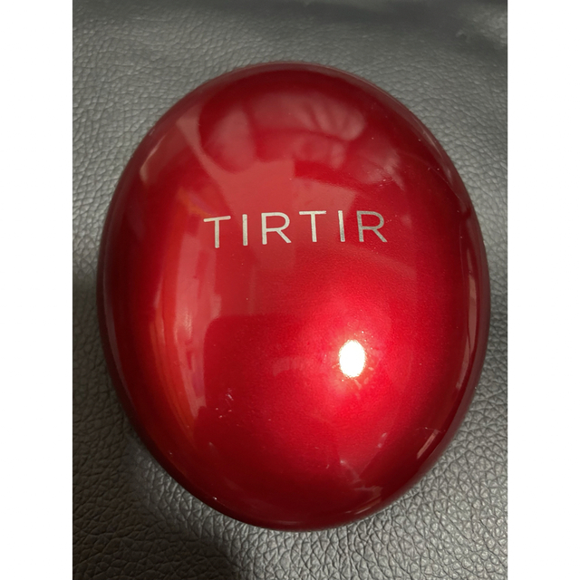 TIRTIR クッションファンデーション　ティルティル赤 21N IVORY コスメ/美容のベースメイク/化粧品(ファンデーション)の商品写真