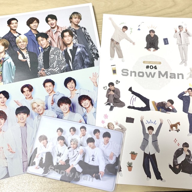 Johnny's(ジャニーズ)のSnowManファンクラブ初期グッズセット エンタメ/ホビーのタレントグッズ(アイドルグッズ)の商品写真
