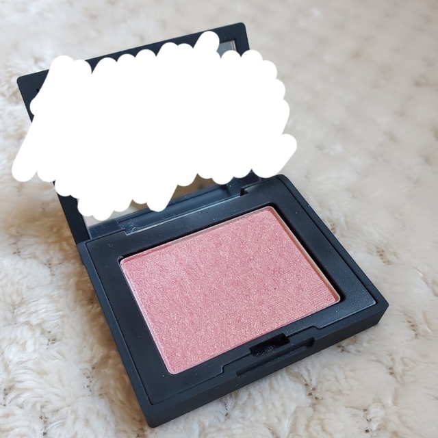 NARS(ナーズ)の【美品】NARS　ミニブラッシュ　4013N　(2.5g) コスメ/美容のベースメイク/化粧品(チーク)の商品写真