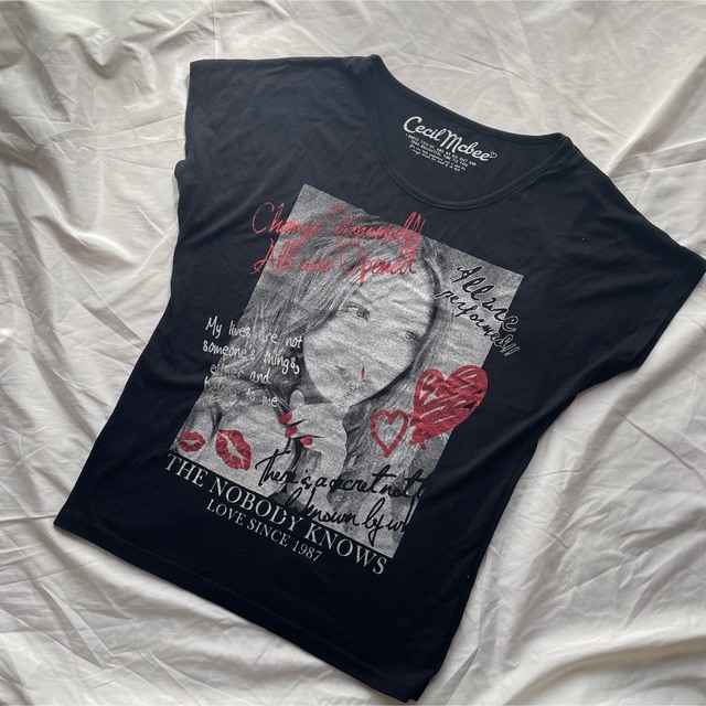 CECIL McBEE(セシルマクビー)のCECIL McBEE プリントTシャツ レディースのトップス(Tシャツ(半袖/袖なし))の商品写真