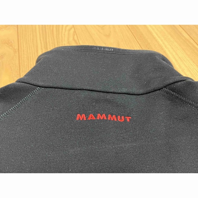 Mammut(マムート)のマムート  フリースジャケット XL  MAMMUT スポーツ/アウトドアのアウトドア(登山用品)の商品写真