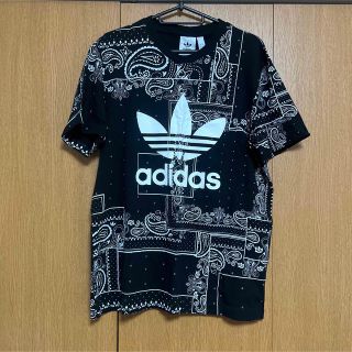 アディダス(adidas)の新品未使用　アディダスオリジナルス　ペイズリー柄　ロゴ　Tシャツ(Tシャツ/カットソー(半袖/袖なし))