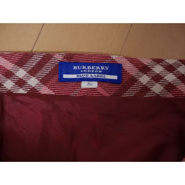 BURBERRY BLUE LABEL(バーバリーブルーレーベル)のバーバリーブルーレーベル　ピンク　ノバチェック　ミニスカ―ト レディースのスカート(ミニスカート)の商品写真