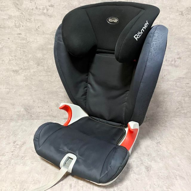 【良品】 ブリタックスレーマー ジュニアシート 3.5歳〜12歳頃　ISOFIX 3