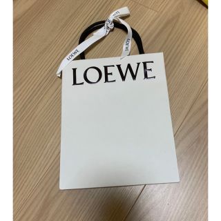 ロエベ(LOEWE)のロエベ　紙袋　L LOEWE(キャラクターグッズ)