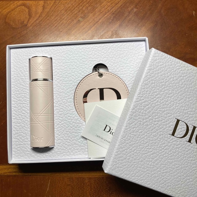 Dior(ディオール)のディオール　クリスタルランク　誕生日ノベルティ コスメ/美容の香水(香水(女性用))の商品写真