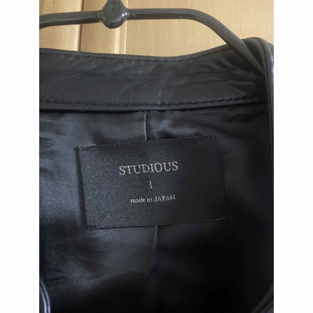 STUDIOUS(ステュディオス)のSTUDIOUS ライダースジャケット　ラムレザー　シングル　ストゥディオス メンズのジャケット/アウター(ライダースジャケット)の商品写真