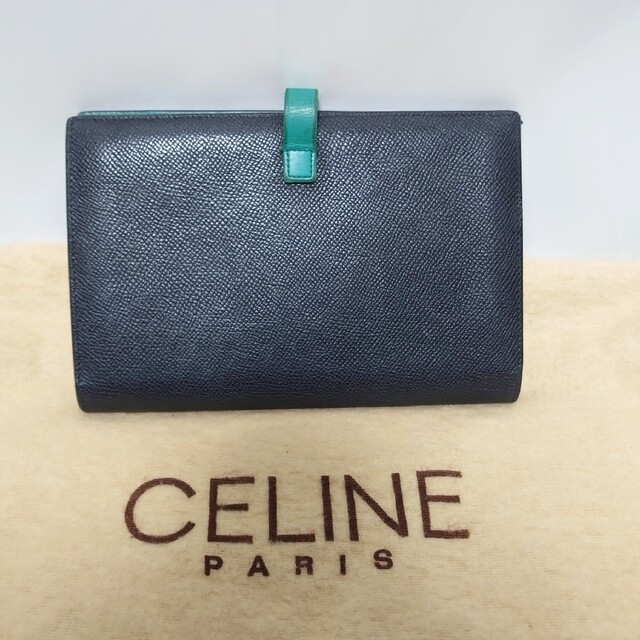 CELINE ラージストラップ 二つ折り財布