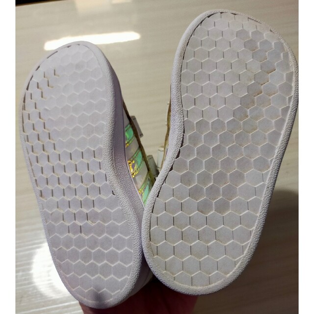 adidas(アディダス)のadidas14センチ キッズ/ベビー/マタニティのベビー靴/シューズ(~14cm)(スニーカー)の商品写真
