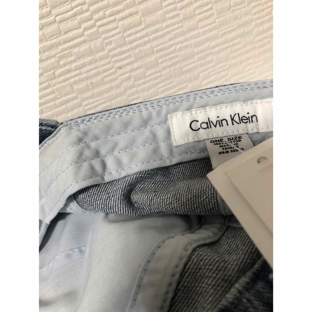 Calvin Klein　海外限定　キャップ　日本未発売　レア メンズの帽子(キャップ)の商品写真