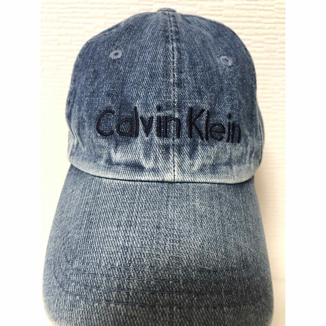 Calvin Klein　海外限定　キャップ　日本未発売　レア メンズの帽子(キャップ)の商品写真