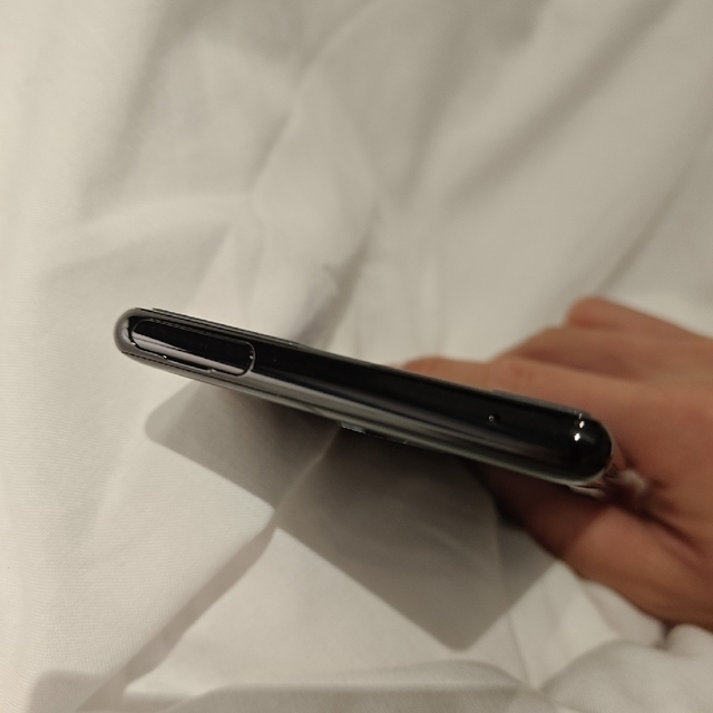SOV40 Xperia 1 ブラック 64GB sim フリー スマホ/家電/カメラのスマートフォン/携帯電話(スマートフォン本体)の商品写真