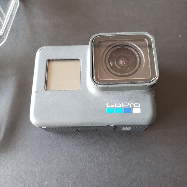 GoPro(ゴープロ)のGoPro hero 6 black  中古   ※要購入申請 スマホ/家電/カメラのカメラ(ビデオカメラ)の商品写真