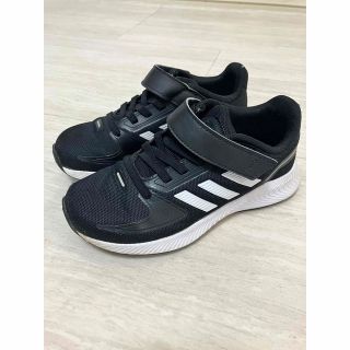 アディダス(adidas)のadidas KIDS スニーカー 黒 18cm(スニーカー)