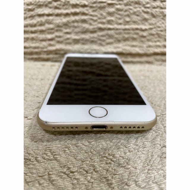 iPhone(アイフォーン)のiPhone7 32GB スマホ/家電/カメラのスマートフォン/携帯電話(スマートフォン本体)の商品写真