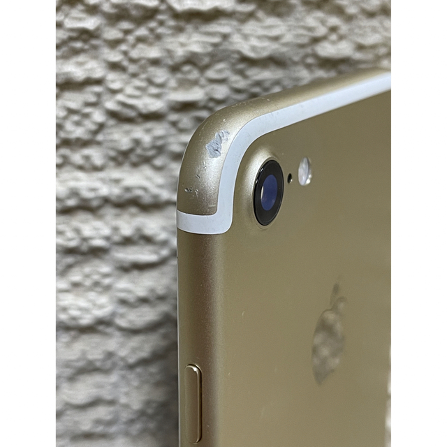 iPhone(アイフォーン)のiPhone7 32GB スマホ/家電/カメラのスマートフォン/携帯電話(スマートフォン本体)の商品写真