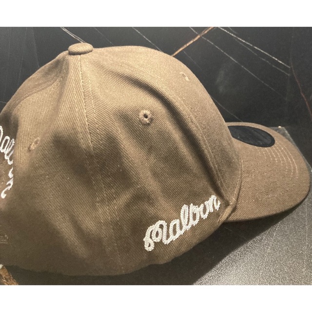 NEW ERA(ニューエラー)のマルボンゴルフ×ニューエラ　malbon golf ゴルフキャップ　ブラウン スポーツ/アウトドアのゴルフ(その他)の商品写真