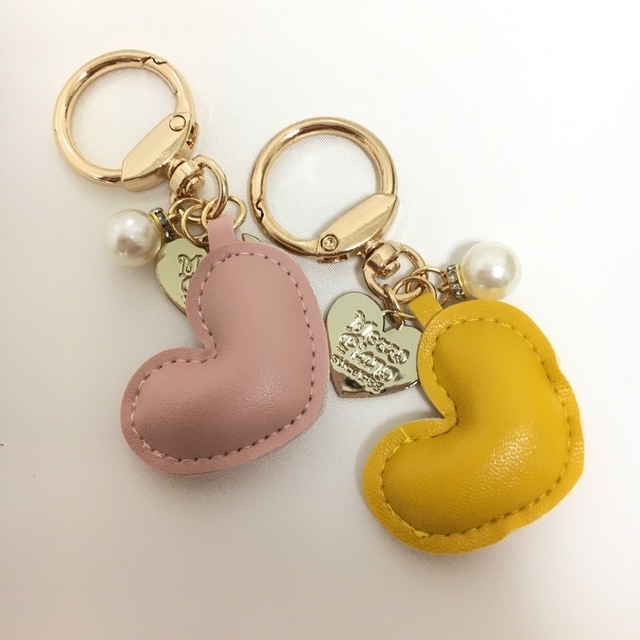 送料無料/プレゼント付♪ 新品 ハート型キーホルダー バックチャーム