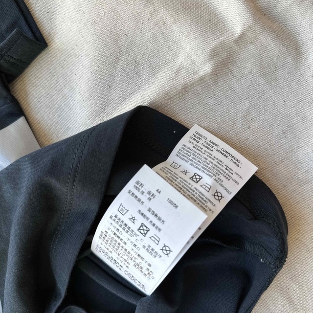 Emporio Armani(エンポリオアルマーニ)のEMPORIO ARMANI Tシャツ　4Y 106㌢　新品タグ付き キッズ/ベビー/マタニティのキッズ服男の子用(90cm~)(Tシャツ/カットソー)の商品写真