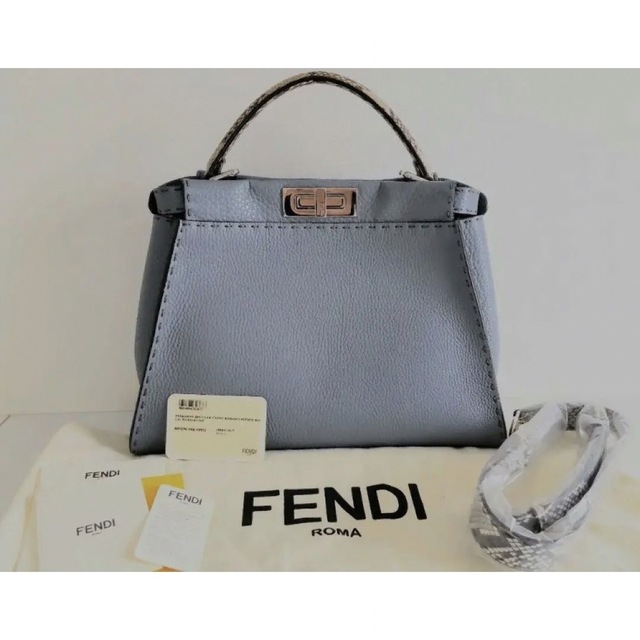 FENDI(フェンディ)のフェンディ ピーカブー レギュラー パイソン セレリア レディースのバッグ(ハンドバッグ)の商品写真