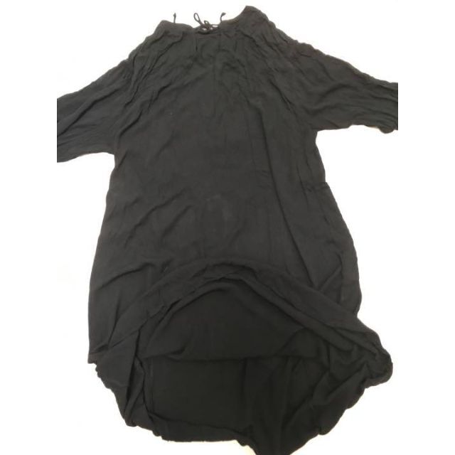 OZOC(オゾック)のOZOC　ゆったりくつろげ、初夏まで着用可。黒　楊柳木綿　ロングワンピース レディースのワンピース(ロングワンピース/マキシワンピース)の商品写真