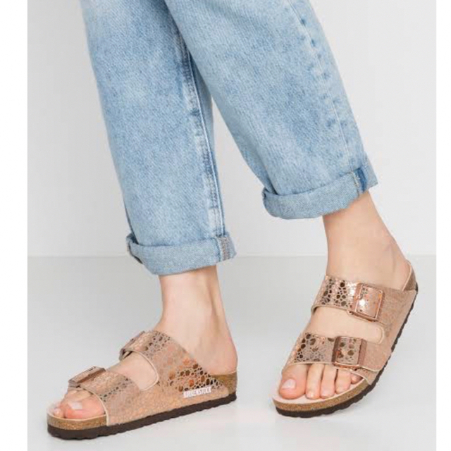 BIRKENSTOCK(ビルケンシュトック)のビルケンシュトック BIRKENSTOCK☆アリゾナ 35 コンフォートサンダル レディースの靴/シューズ(サンダル)の商品写真