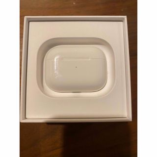 アップル(Apple)の【超美品】airpods pro 充電ケース(ヘッドフォン/イヤフォン)