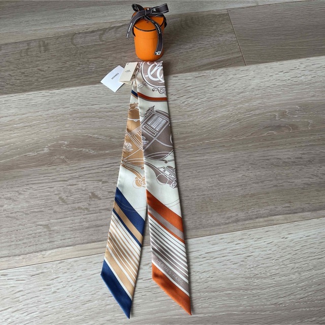 新品未使用 HERMES エルメス ツイリー エクスリブリス-