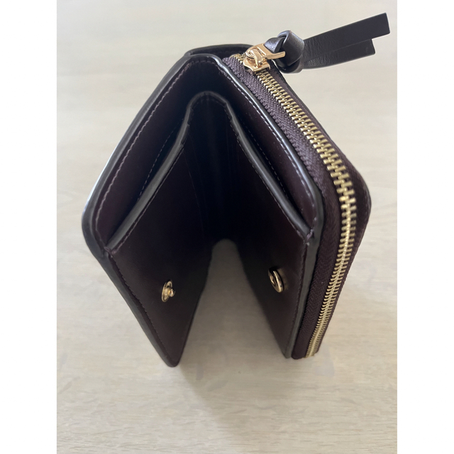 Tory Burch(トリーバーチ)のトリーバーチ　二つ折り財布 レディースのファッション小物(財布)の商品写真
