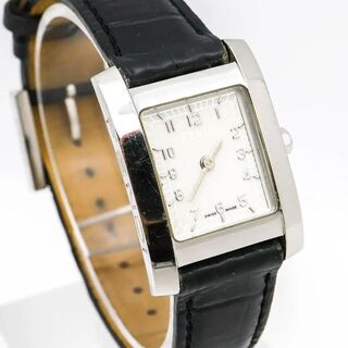 フェンディ(FENDI)の《希少》FENDI 腕時計 ホワイト レザー ヴィンテージ レディース(腕時計)