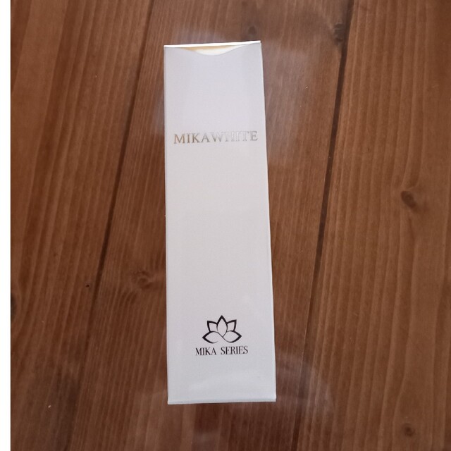 アンミカ　ミカホワイト コスメ/美容のオーラルケア(歯磨き粉)の商品写真