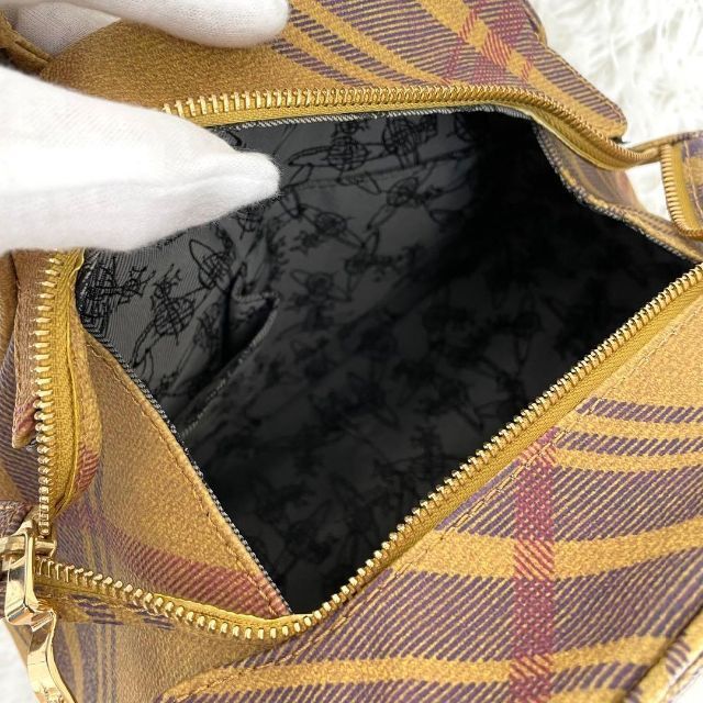 Vivienne Westwood(ヴィヴィアンウエストウッド)の◎未使用◎『Vivienne Westwood』ヤスミン チェック イエロー レディースのバッグ(ハンドバッグ)の商品写真