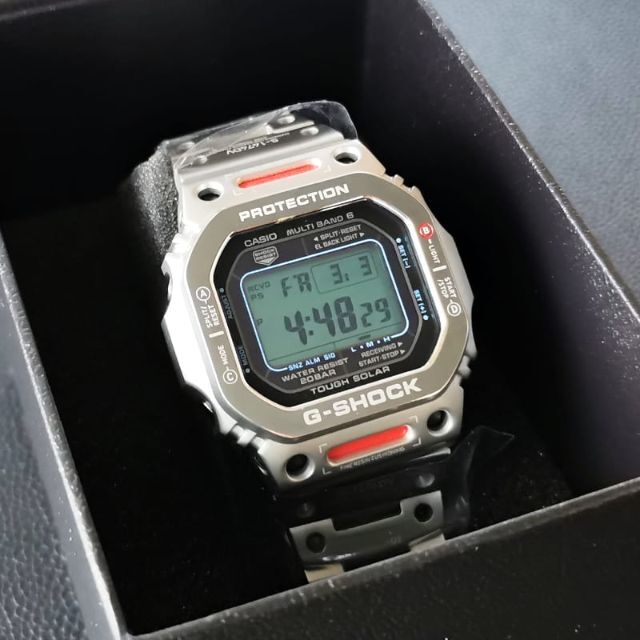 CASIO(カシオ)のG-SHOCK GW-M5610 [GMW-B5000TVA MOD] シルバー メンズの時計(腕時計(デジタル))の商品写真