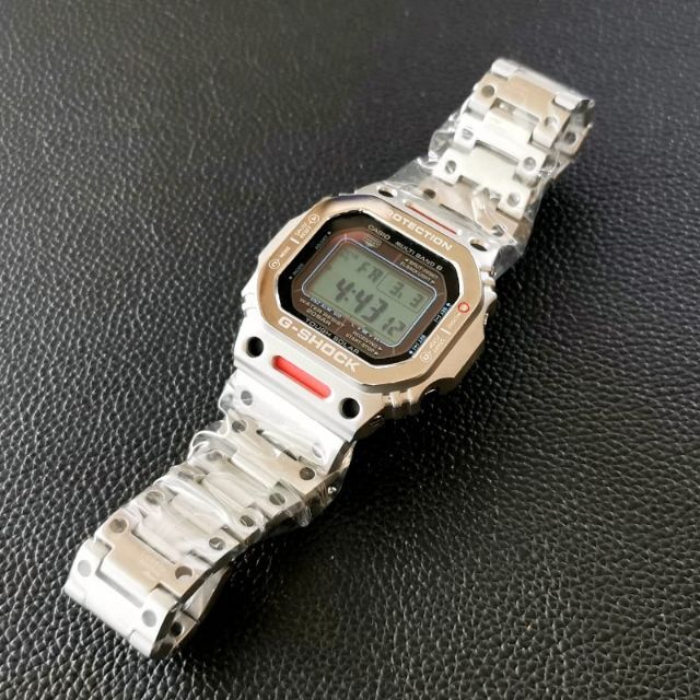 CASIO(カシオ)のG-SHOCK GW-M5610 [GMW-B5000TVA MOD] シルバー メンズの時計(腕時計(デジタル))の商品写真