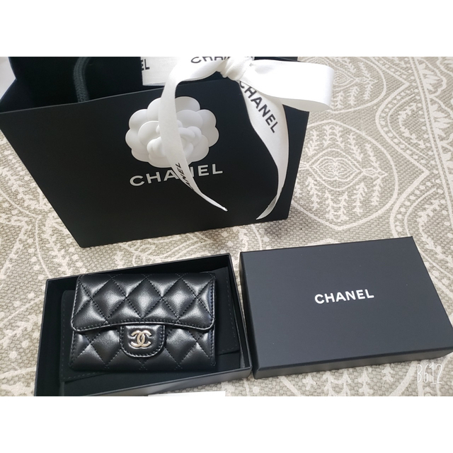 CHANEL シャネル　クラシックフラップ　カードケース