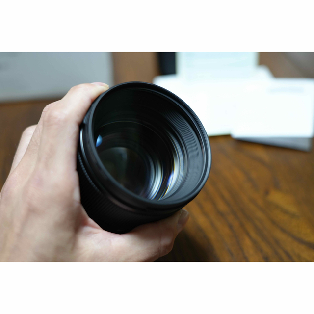 SIGMA(シグマ)のSIGMA 85mm f1.4 dg dn art Eマウント スマホ/家電/カメラのカメラ(レンズ(単焦点))の商品写真