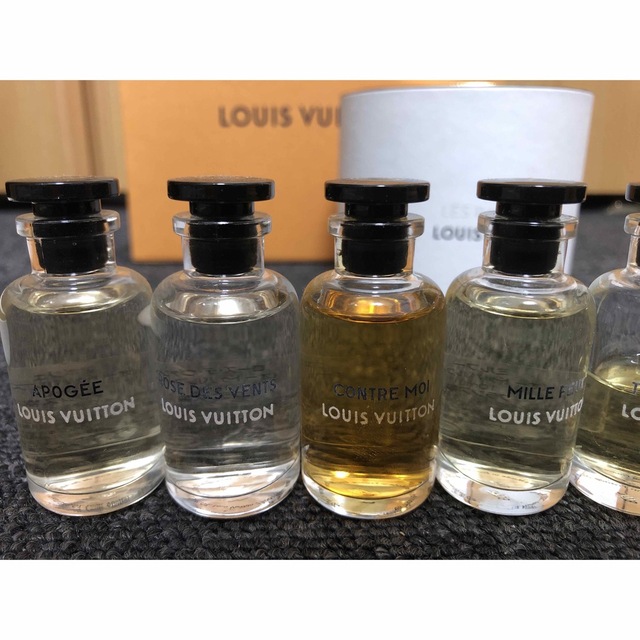 LOUIS VUITTON(ルイヴィトン)のLOUIS VUITTON オードゥ パルファンミニチュア香水セット7本セット コスメ/美容の香水(香水(女性用))の商品写真