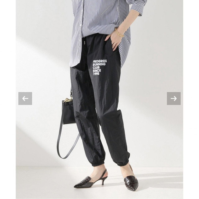 FRAMeWORK(フレームワーク)のPROGRESS RUNNING CLUB    TRACK PANTS レディースのパンツ(カジュアルパンツ)の商品写真