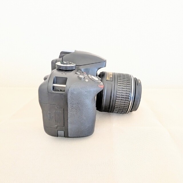Nikon D3300 18-55 VR2 レンズキット BLACK Nikon D3300 18-55 VR2 レンズキット BLACK