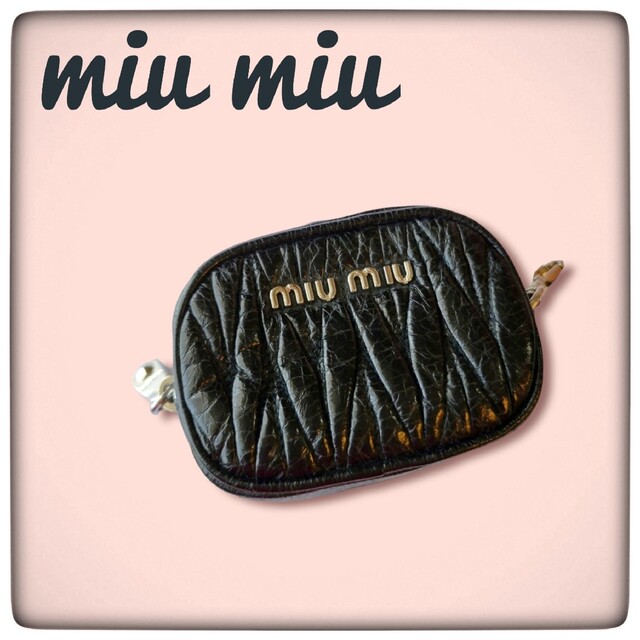 ♡美品♡手のひらサイズ【ミュウミュウ miumiu】 コインケース