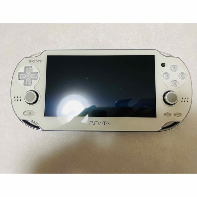 PS Vita PCH-1100 クリスタルホワイト 動作確認済み まとめ割はじめる