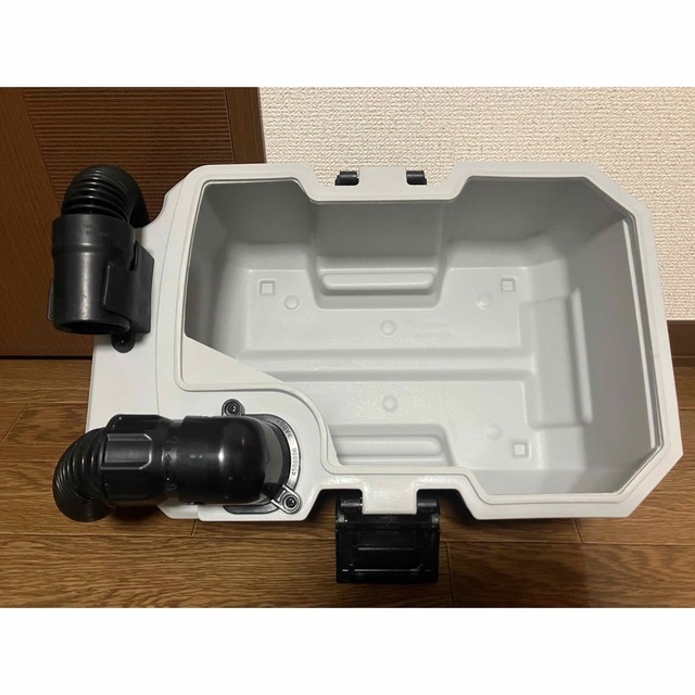 Makita(マキタ)のマキタ充電式集じん機(乾湿両用)VC750D＋充電器(DC18RC) スポーツ/アウトドアの自転車(工具/メンテナンス)の商品写真