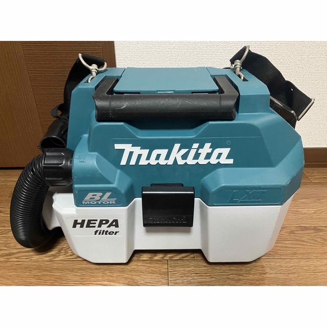 Makita(マキタ)のマキタ充電式集じん機(乾湿両用)VC750D＋充電器(DC18RC) スポーツ/アウトドアの自転車(工具/メンテナンス)の商品写真