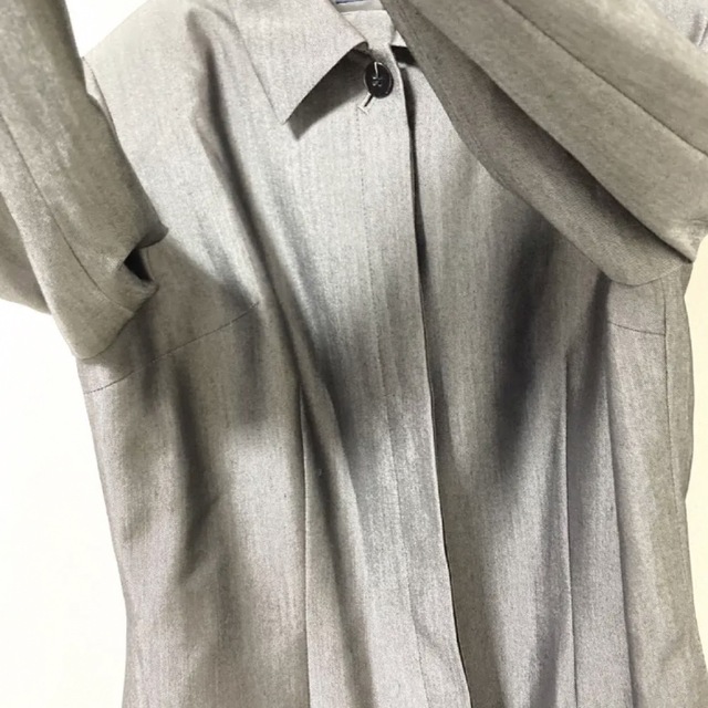 ワンピース　スーツ　M   光沢　セレモニー　送料無料　匿名発送 レディースのフォーマル/ドレス(スーツ)の商品写真