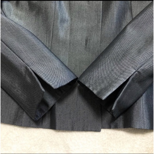ワンピース　スーツ　M   光沢　セレモニー　送料無料　匿名発送 レディースのフォーマル/ドレス(スーツ)の商品写真
