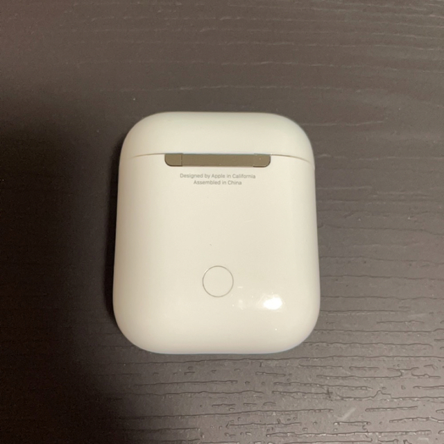 ヘッドフォン/イヤフォンApple AirPods