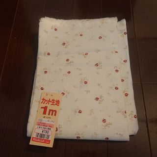 布、綿100%小花ワッフル素材(生地/糸)